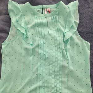 ☀️3/$24☀️ ELLE Blouse